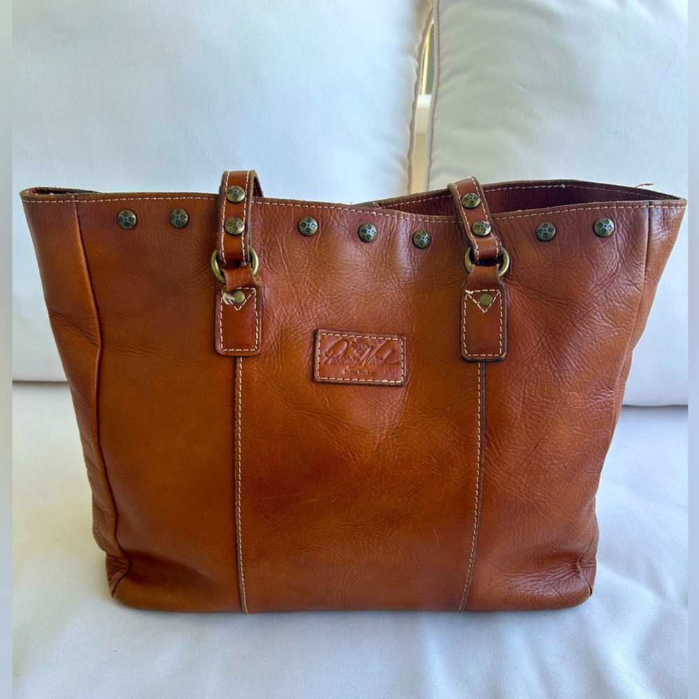 Patricia Nash Vintage Shoulder Bag